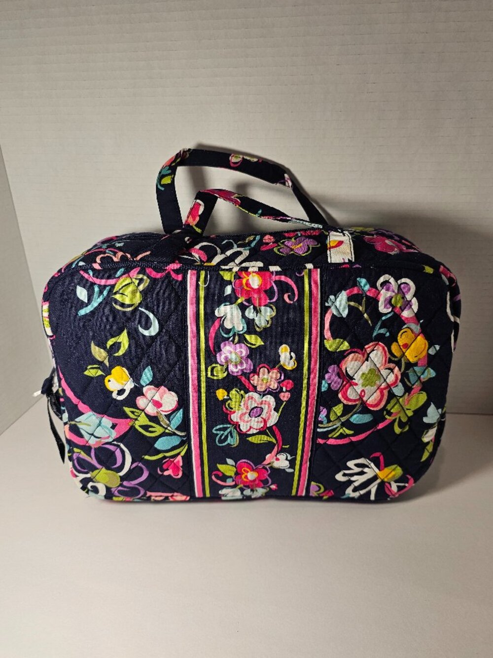 NWT Vera Bradley Grand Cosmetic Bag Ribbons Makeup Purse Tote Bag Duffel Large